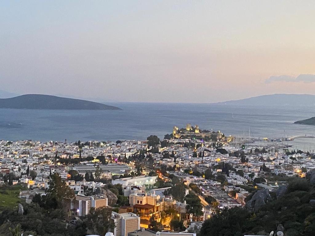 Bodrum Burcu Residence, Magnificent Sea View, Cozy, Free Otopark, Free Wifi Exterior foto